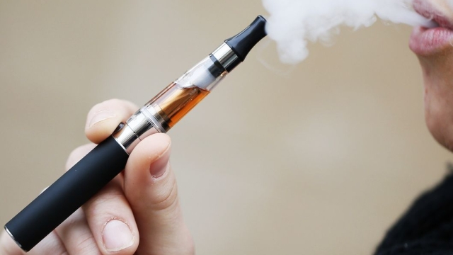 The Rise of Disposable Vapes: A Convenient Solution for On-the-Go Vaping