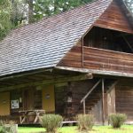 Crafting Nature’s Retreat: Unveiling the Artistry of Log Cabin Construction